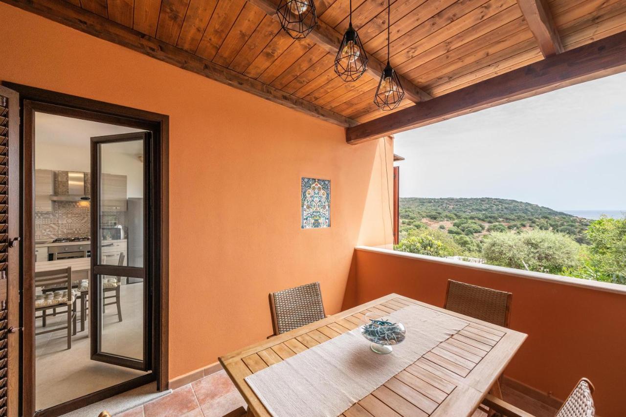 Casa Vacanza Porto Luna Виласимиус Екстериор снимка
