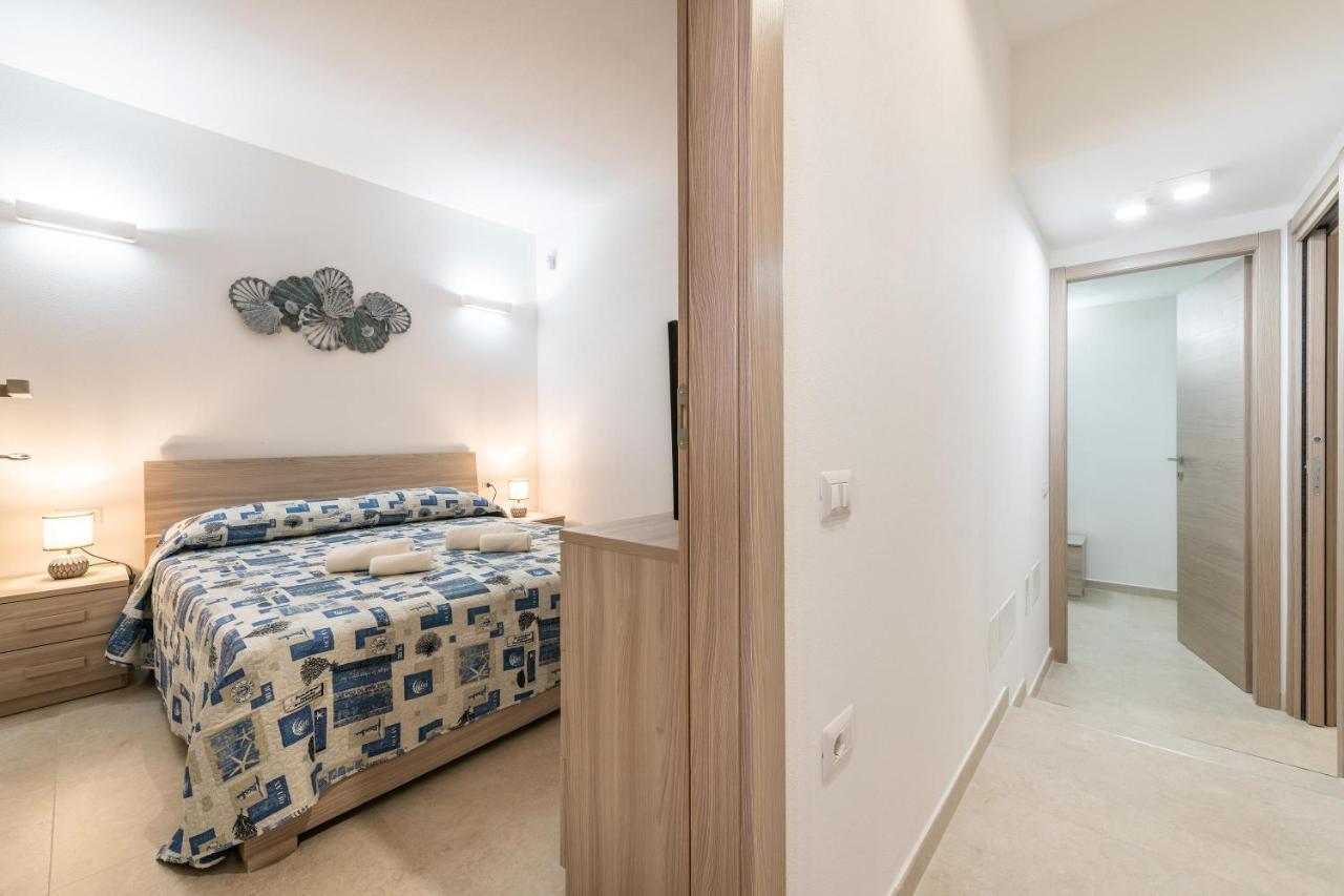 Casa Vacanza Porto Luna Виласимиус Екстериор снимка